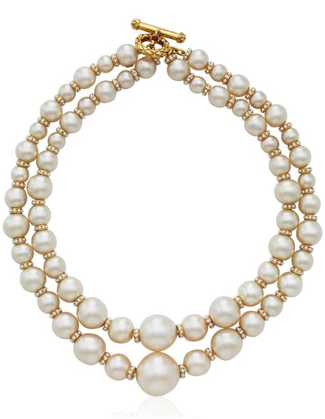 faux chanel pearl necklace